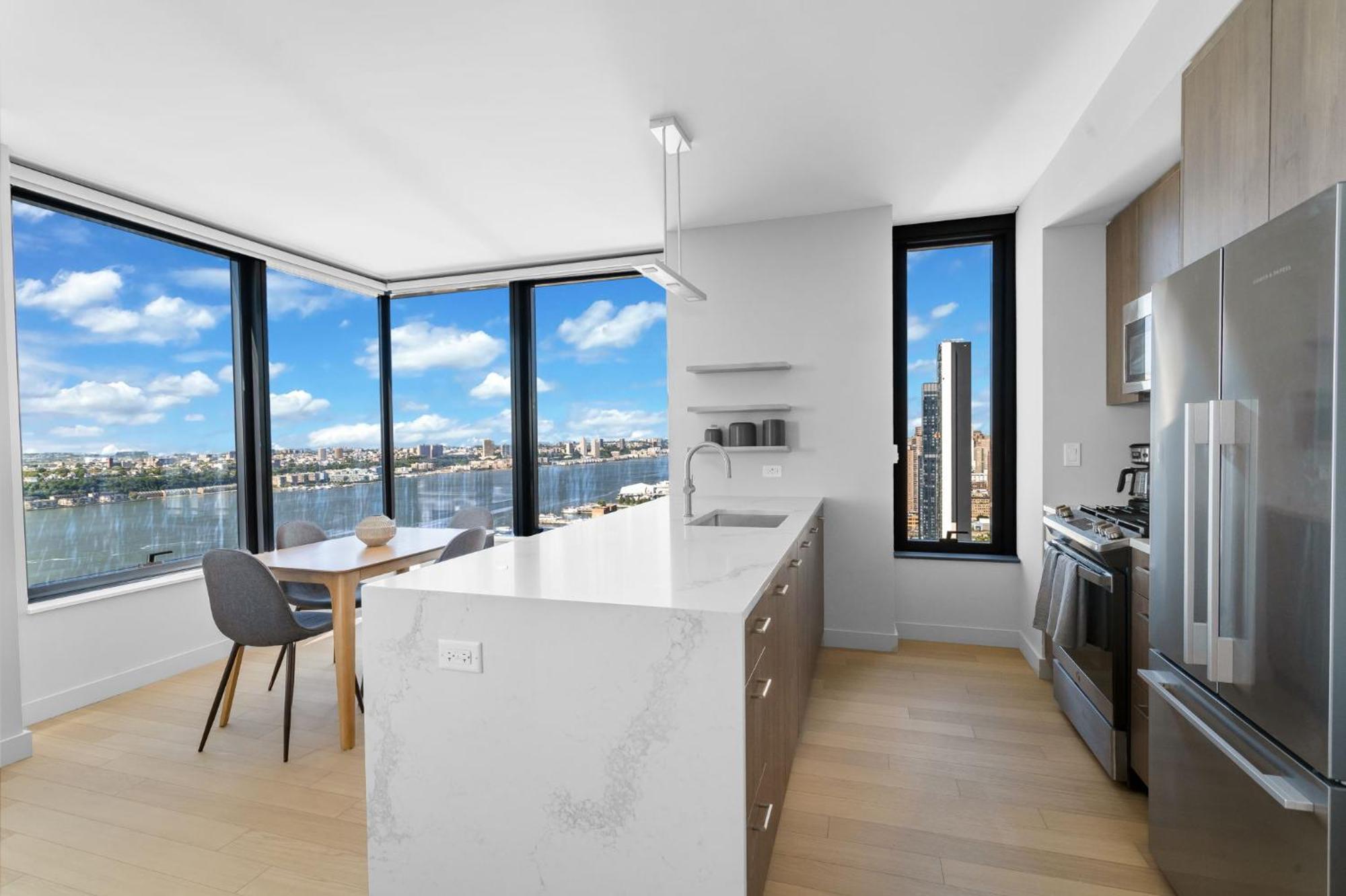 Modern Stylish 2Br 2Ba Apartment In Hudson Yard 纽约 外观 照片