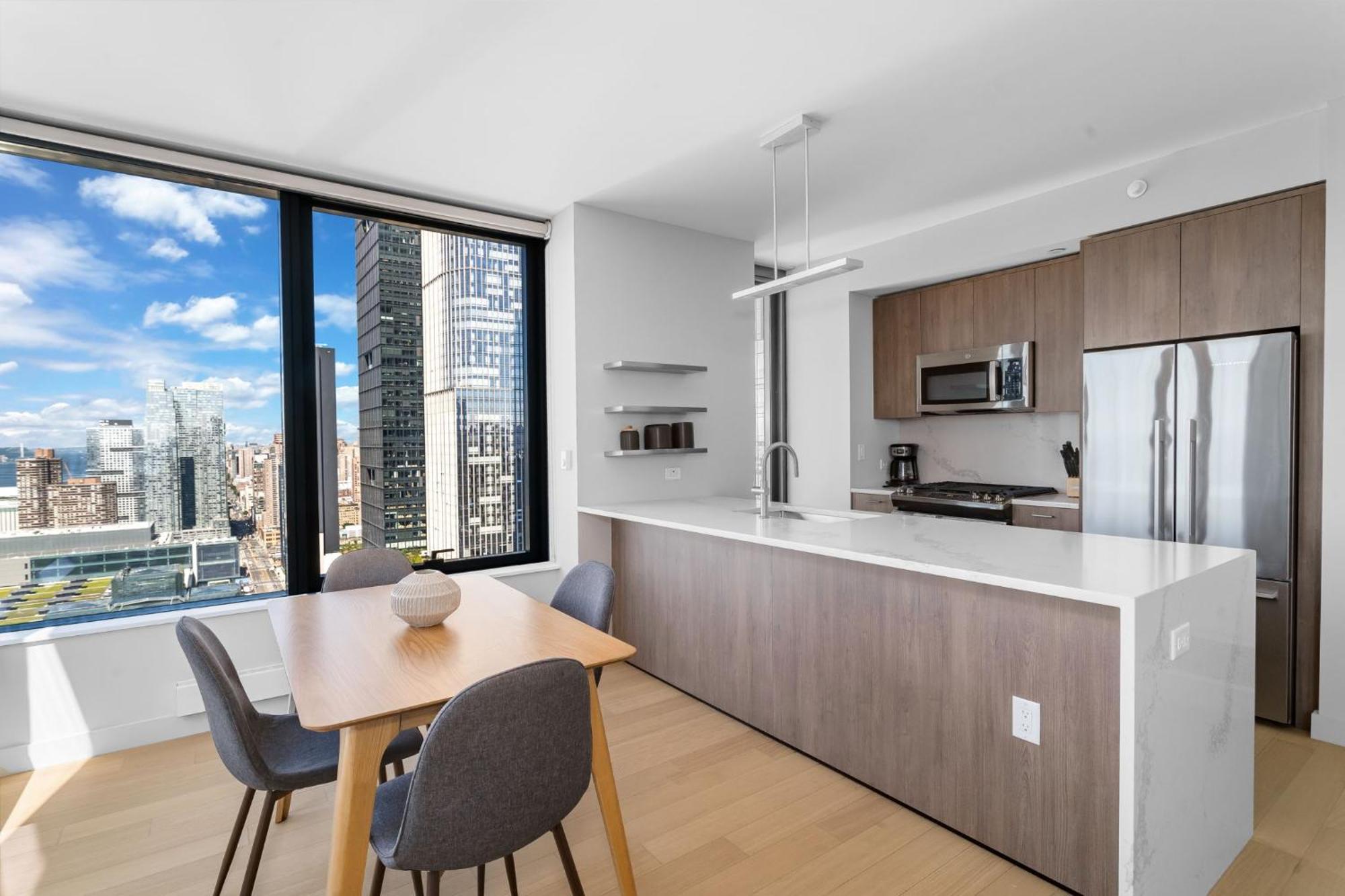 Modern Stylish 2Br 2Ba Apartment In Hudson Yard 纽约 外观 照片