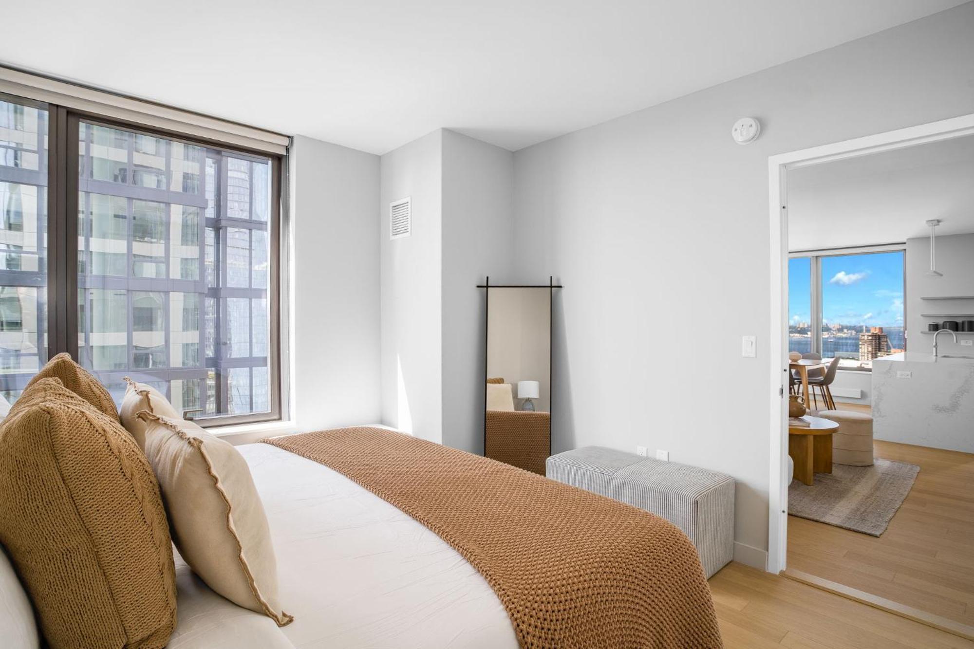 Modern Stylish 2Br 2Ba Apartment In Hudson Yard 纽约 外观 照片