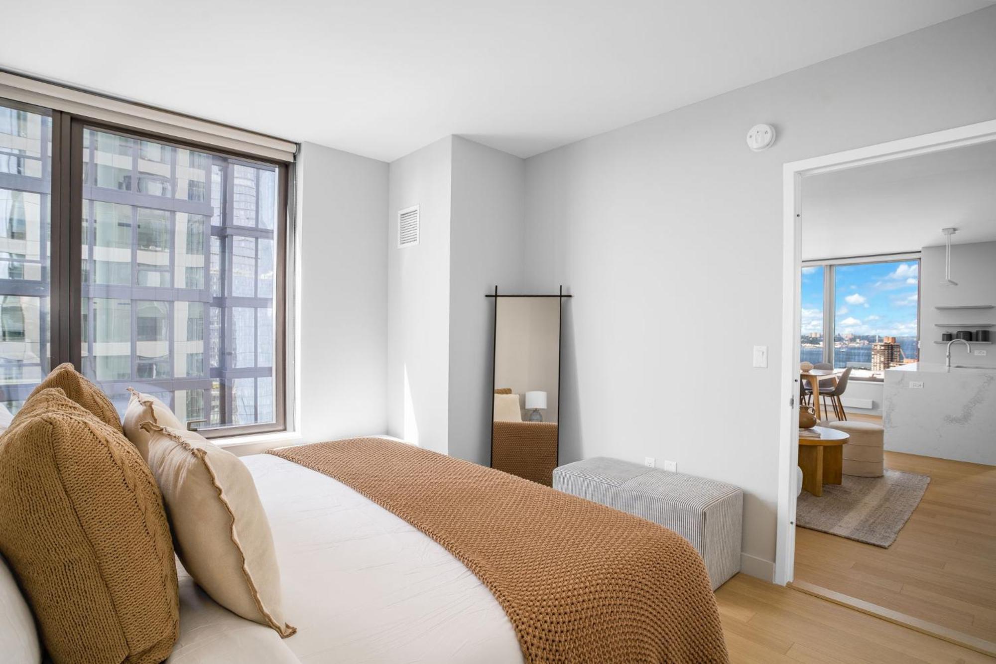 Modern Stylish 2Br 2Ba Apartment In Hudson Yard 纽约 外观 照片