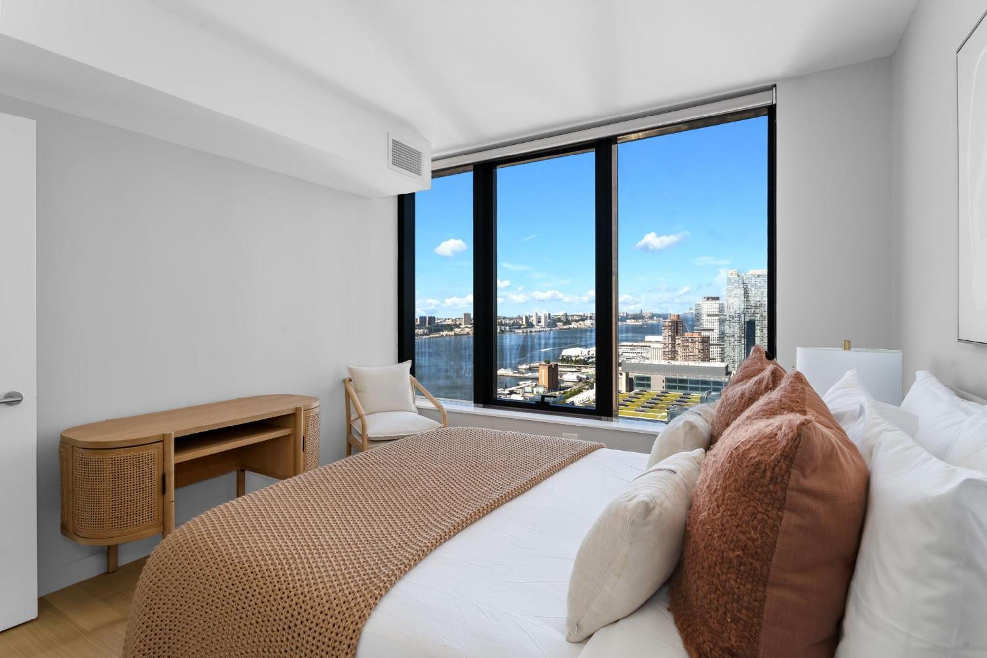 Modern Stylish 2Br 2Ba Apartment In Hudson Yard 纽约 外观 照片