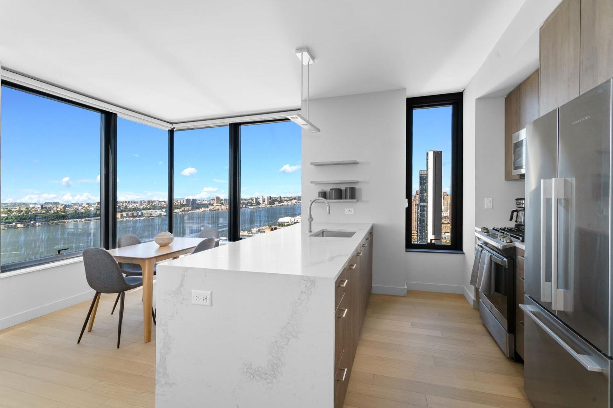 Modern Stylish 2Br 2Ba Apartment In Hudson Yard 纽约 外观 照片
